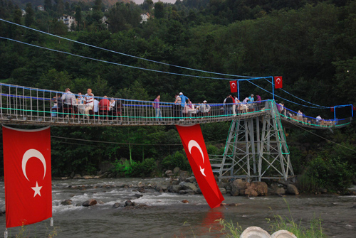 Asma Köprüde İftar 1