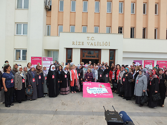 81 İlin Annesi Rize'de Buluştu 14