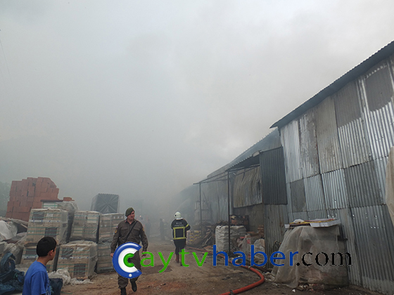 Rize'de Korkutan Yangın 6