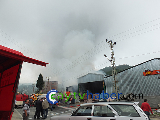 Rize'de Korkutan Yangın 9