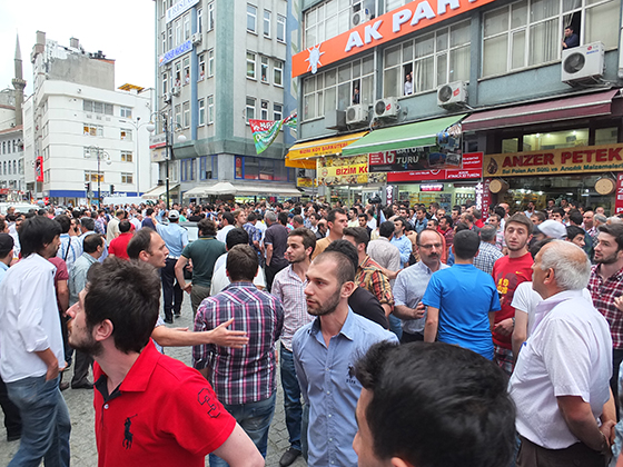 Rize'de Eylemcilere Büyük Tepki 15