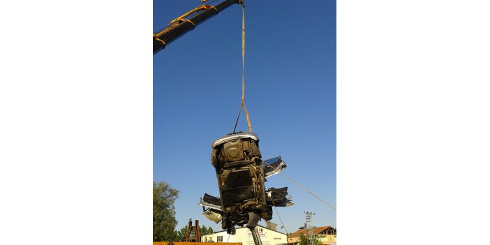 KATLİAM GİBİ KAZA: 5 ÖLÜ