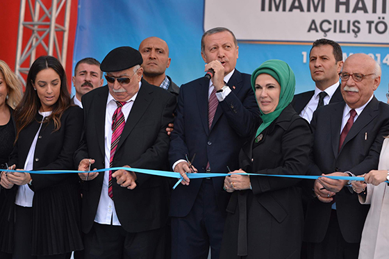 Erdoğan Rize'de babasının adını taşıyan okulu açtı 1