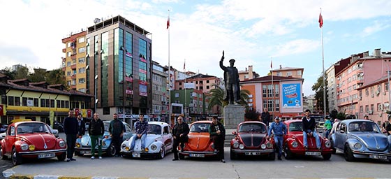 Rize'de vosvos tutkunları şehir turu attı 2
