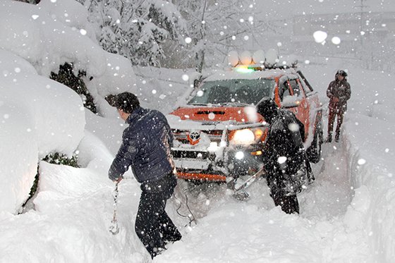 Rize'de  Kanser hastasının yardımına off-road ekibi koştu 11