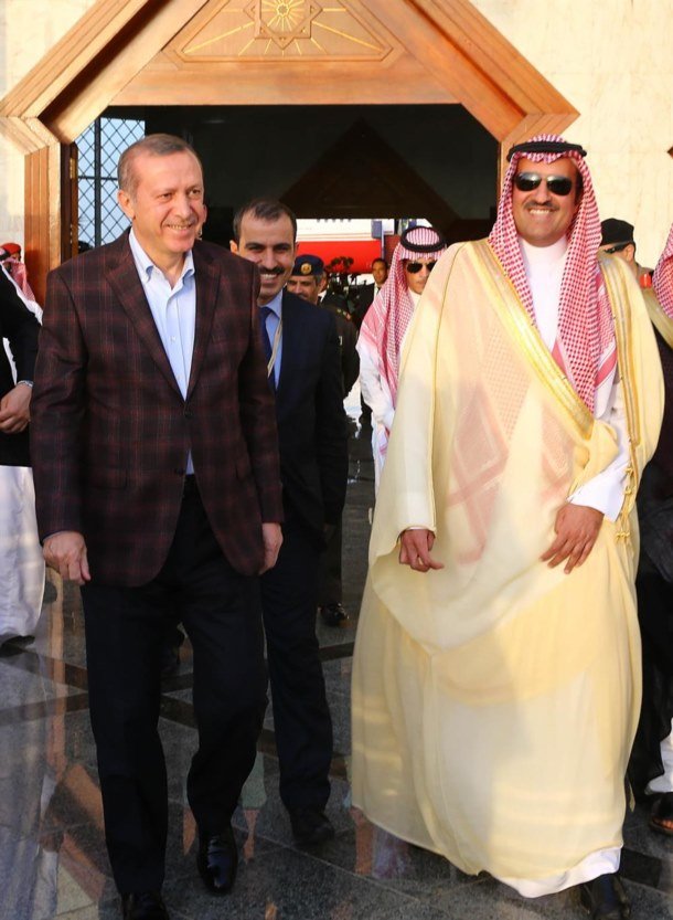 Erdoğan huzurda namaz kıldı 16