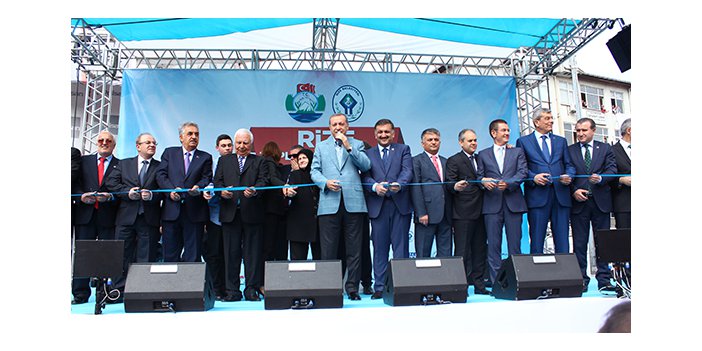 Cumhurbaşkanı Erdoğan Rize'de