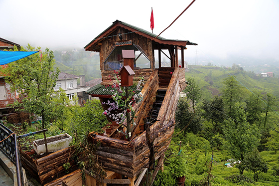 Rizeli Bunu Yaptı 'Ağaçkondu Konağı' 4