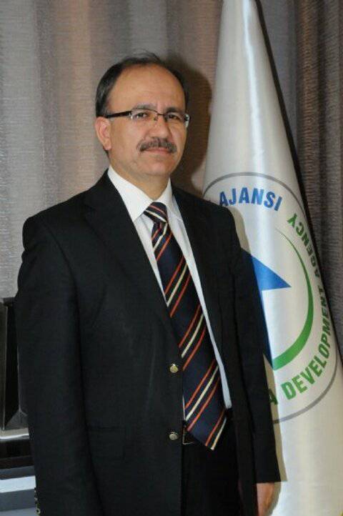 Cumhuriyetten Günümüze Rize Valileri 38