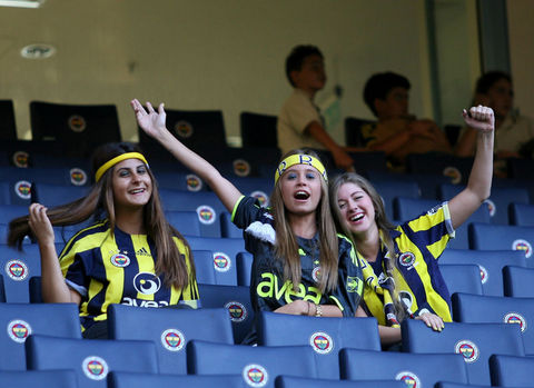 Bütün Kızlar Toplandı 14