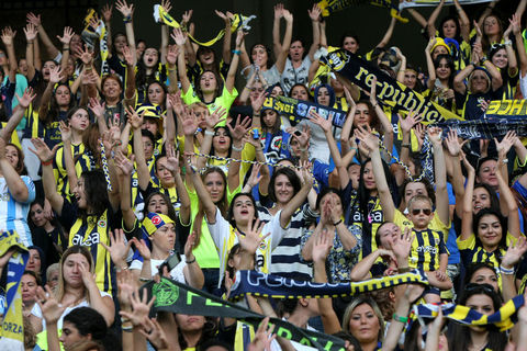 Bütün Kızlar Toplandı 9