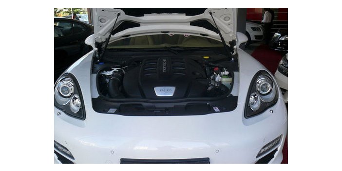 Az yakan dizel Porsche Türkiye'de!