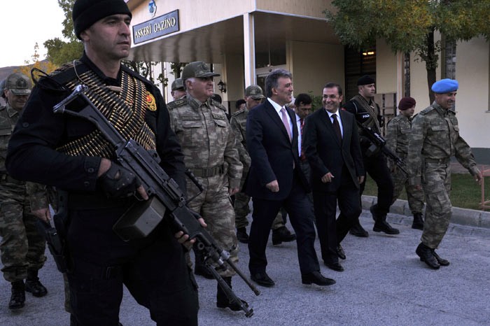 Başkomutan sınırda 10