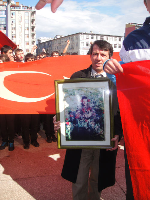 Rize'de Teröre Tepki 11