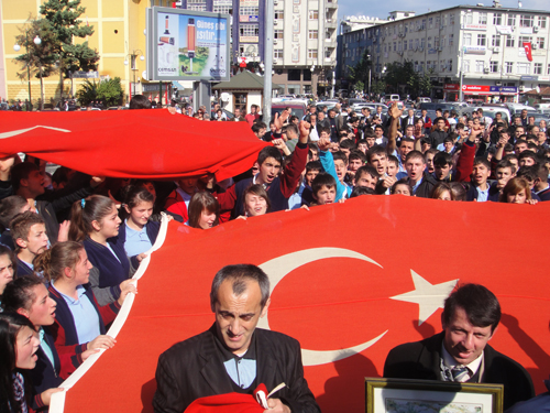 Rize'de Teröre Tepki 13