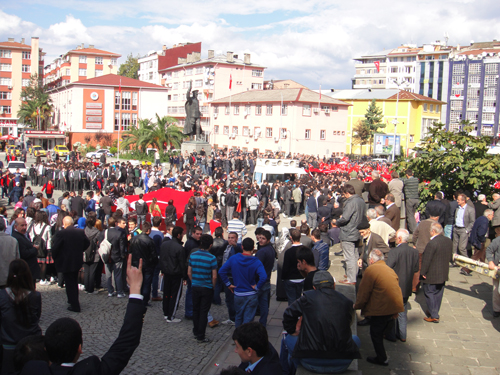 Rize'de Teröre Tepki 4