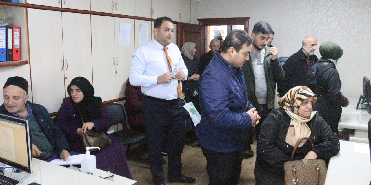 RİZE ZİRAAT ODASINDA ÇİFTÇİ KAYIT SİSTEMİ ‘ÇKS’ YOĞUNLUĞU DEVAM EDİYOR. SON GÜN 2 OCAK 2024