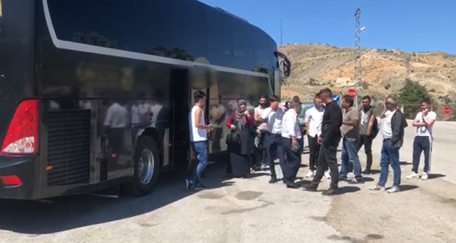 ŞEHİRLER ARASI OTOBÜSLERDE YENİ DÖNEM: ARAÇ TAKİP CİHAZI ZORUNLULUĞU BAŞLADI. ARAÇLAR ARTIK 2 DAKİKALIK PERİYOTLAR HALİNDE BAKANLIĞA İLETİLEREK DENETLENECEK
