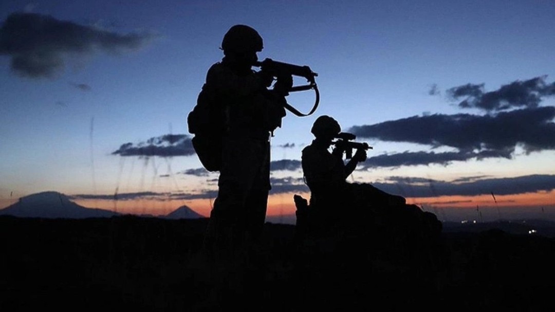 MİT, TERÖR ÖRGÜTÜ PKK'YA AVRUPA'DAN ELEMAN TEMİN EDEN TERÖRİST FAİK AYDIN'I, IRAK SINIRINDAN YAKLAŞIK 160 KİLOMETRE DERİNLİKTE DÜZENLEDİĞİ OPERASYONLA ETKİSİZ HALE GETİRDİ