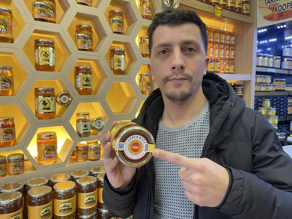 Anzer Balı , Birleşik Arap Emirlikleri, İngiltere ve Fransa gibi ülkelerden de yoğun talep alıyor.