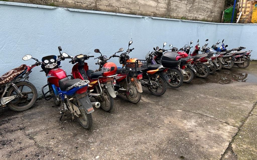 20 Motosiklet Trafikten Men Edildi