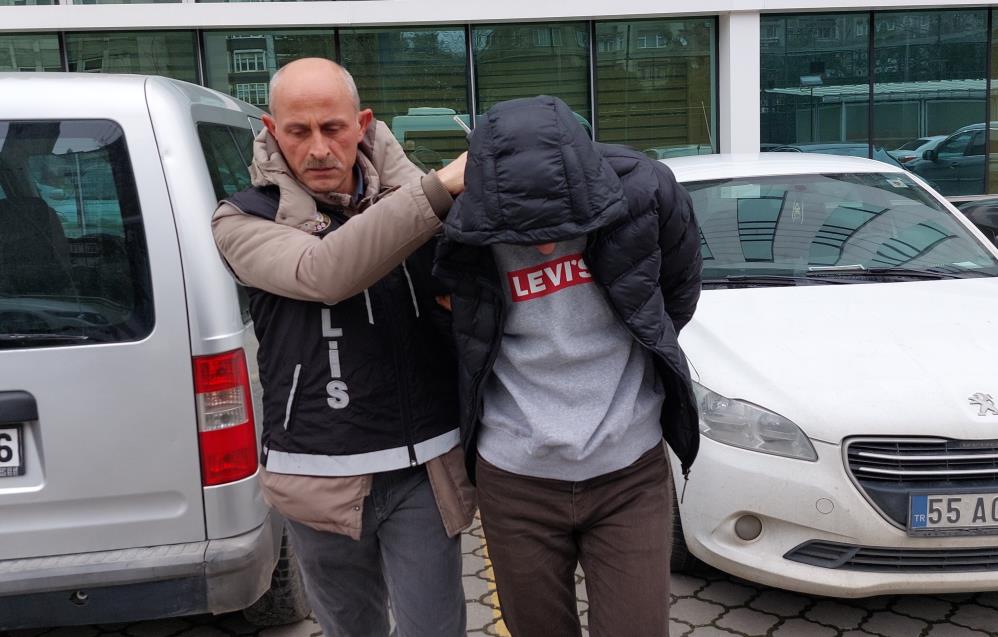 Samsun’da 6 Bin 484 Sentetik Ecza Ele Geçirildi: 1 Kişi Tutuklandı