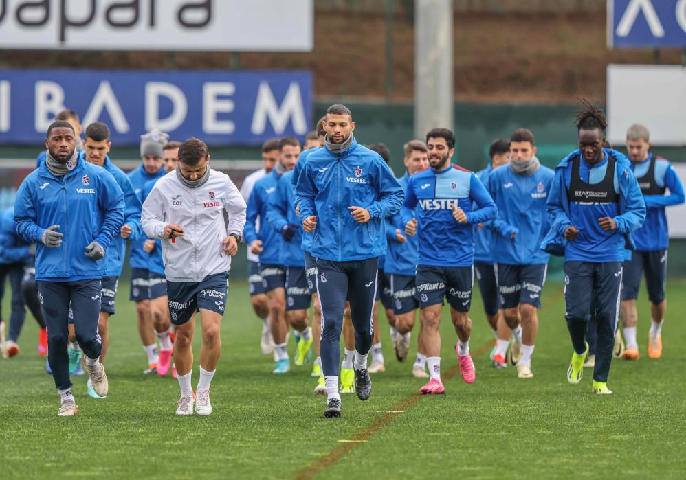 Trendyol Süper Lig'de En Az Yabancı Kullanan Trabzonspor