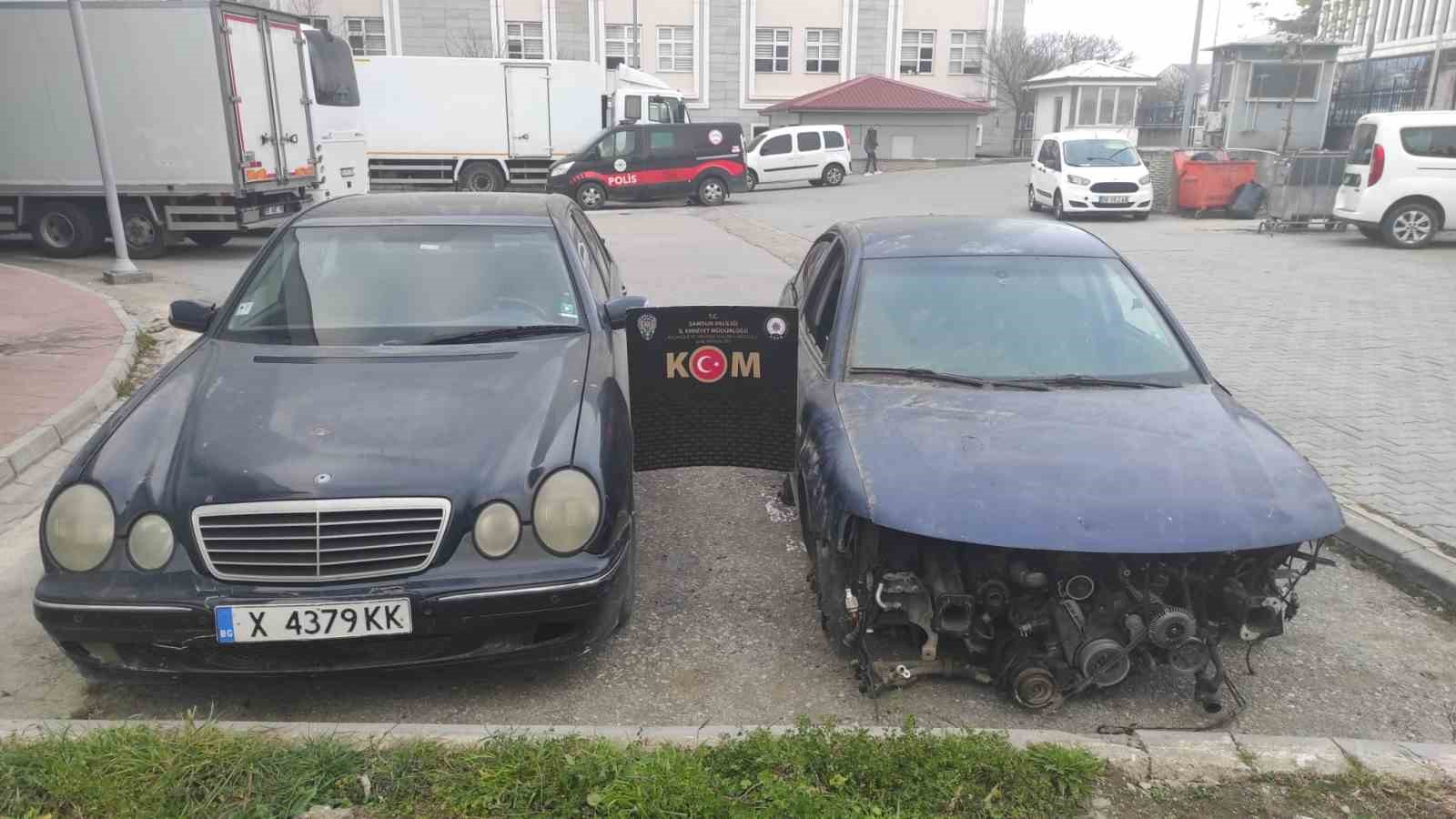 Samsun’da parçaları satılmış kaçak otomobil ele geçirildi
