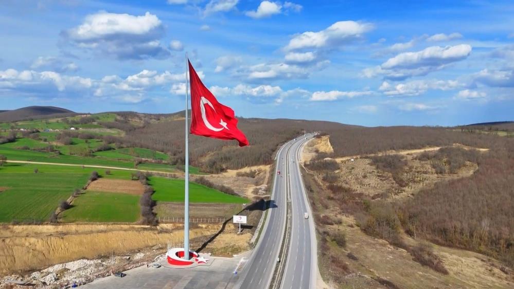 Türkiye’nin En Büyük Bayrağı Samsun Semalarında