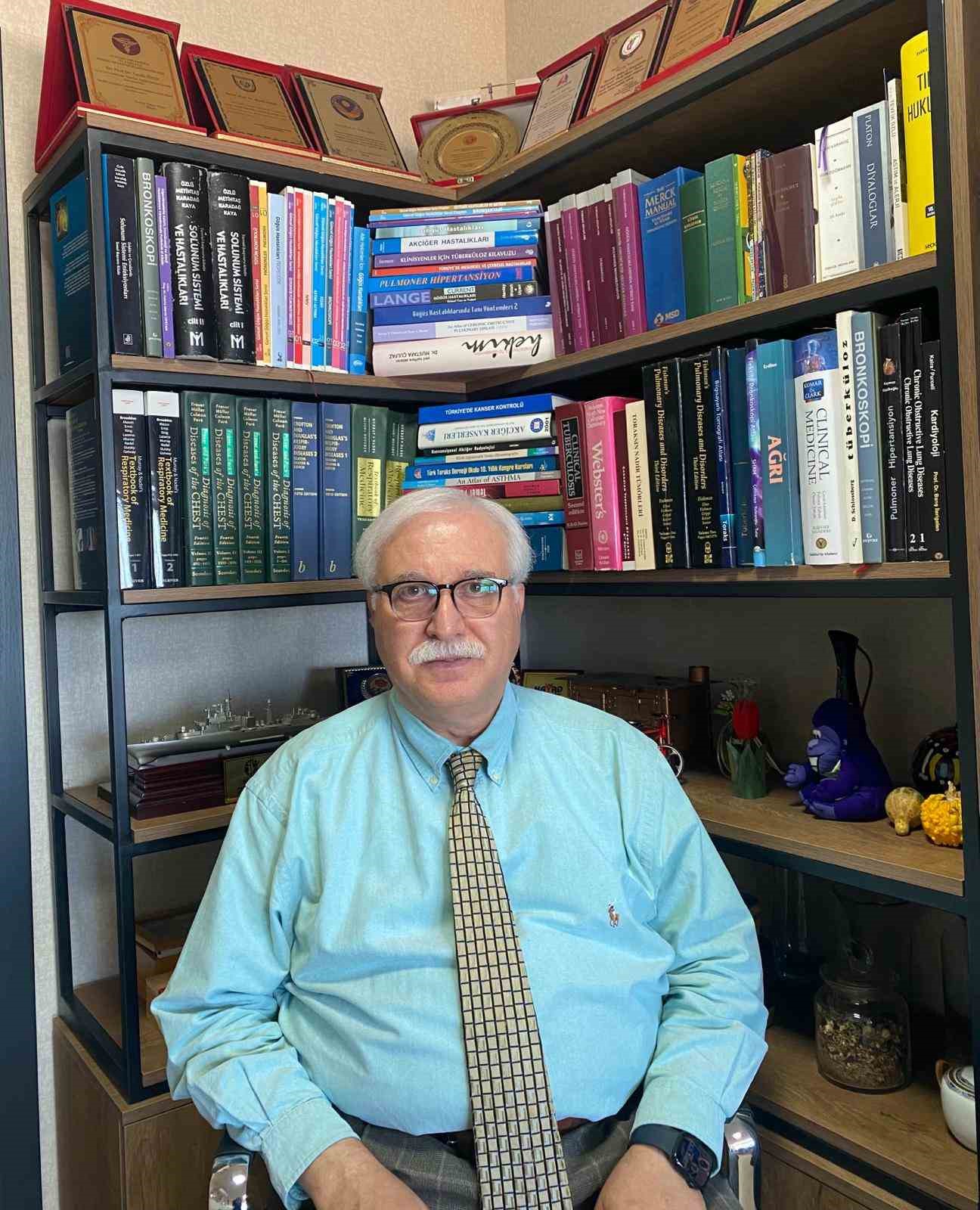 Prof. Dr. Tevfik Özlü: “sofrada Yavaş Yenilmeli” dedi