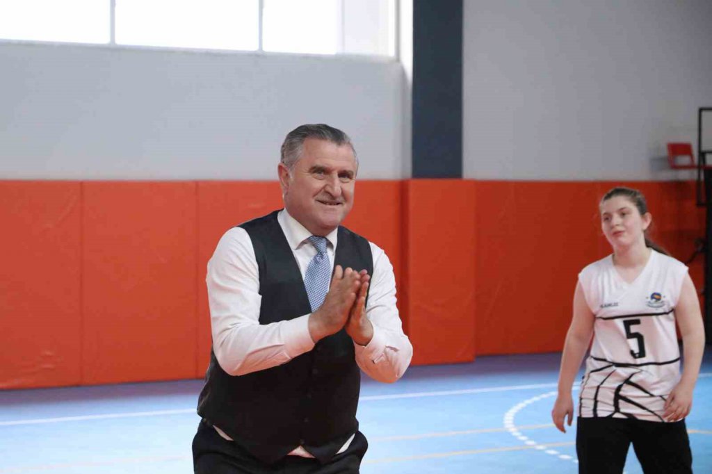 Gençlik Ve Spor Bakanı Bak: “bizim Görevimizin Başında Da Uyuşturucu İle Mücadele Var”