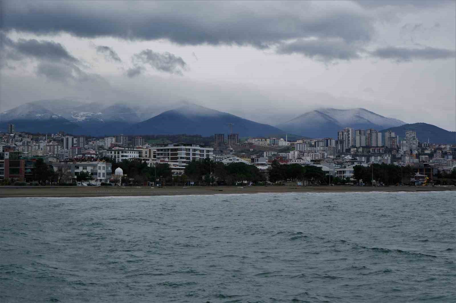 Samsun'da Mart Ayının Son Günlerinde Kar Sürprizi