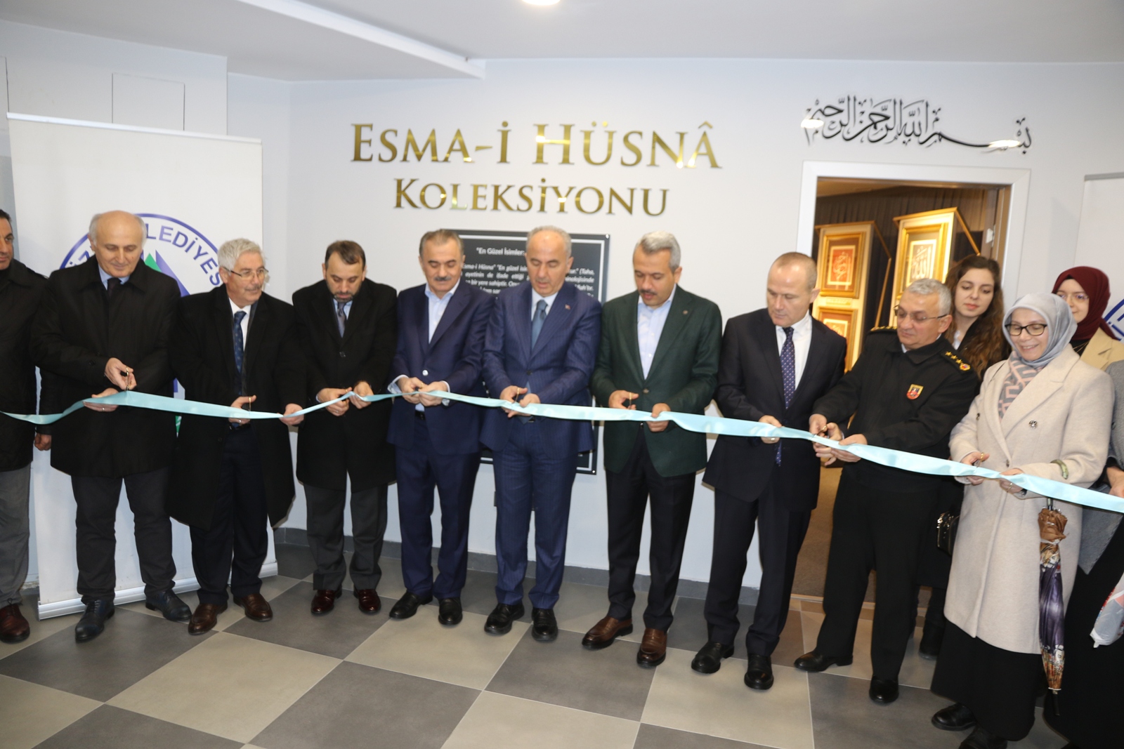 ESMA-İ HÜSNA HAT KOLEKSİYONU SERGİSİ RİZE’DE AÇILDI