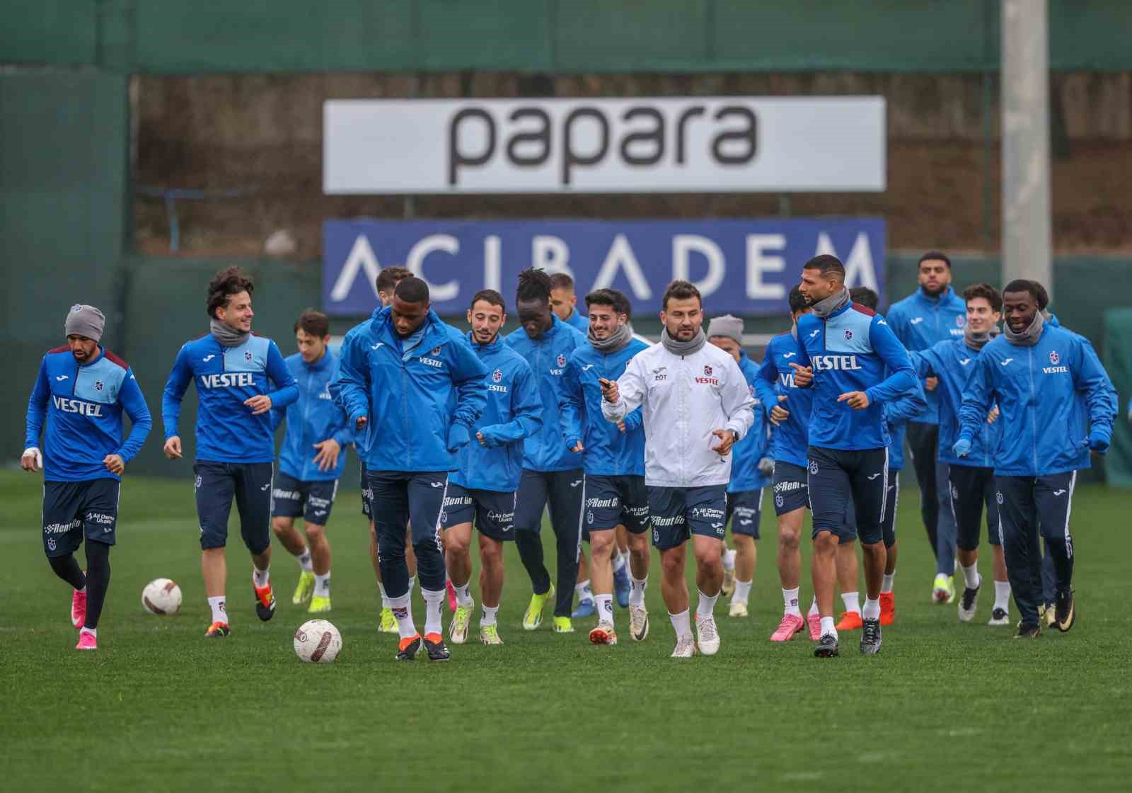 Trabzonspor İstikrarı Yakalayamadı, son 5 maçta 2 galibiyet , 3 mağlubiyet aldı