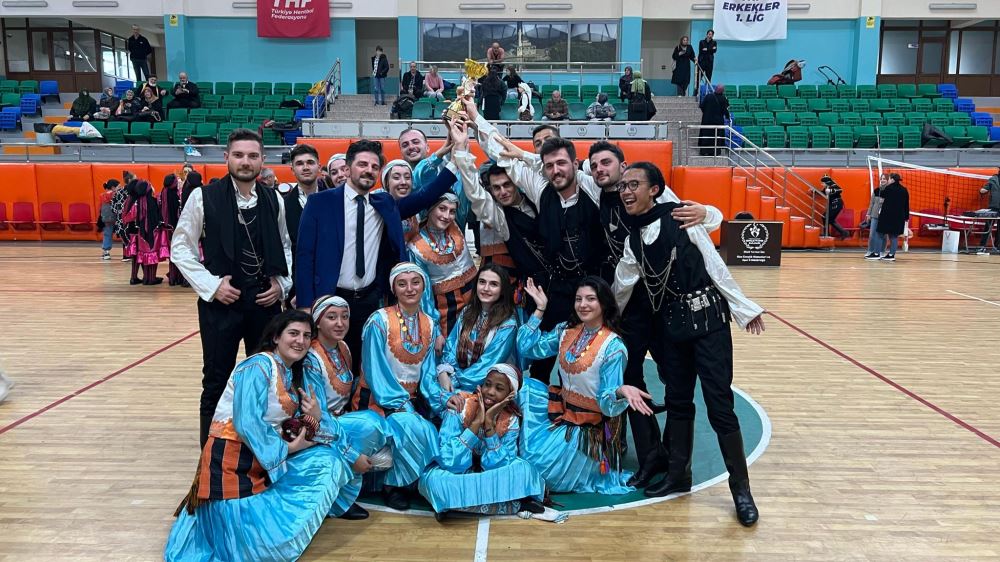 Rteü Halk Dansları Ekibi İl Birincisi Oldu