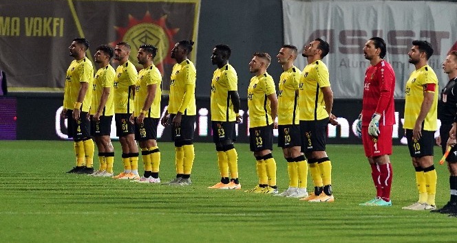İSTANBULSPOR, SÜPER LİG'İN BİTİMİNE 5 HAFTA KALA KÜME DÜŞTÜ