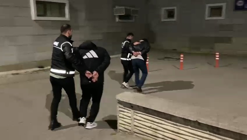 Samsun’da büyük uyuşturucu opersyonu , 100'de sikke ele geçirildi