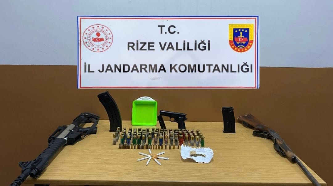Rize ikizdere'de uyuşturucu satıcısı yakalandı