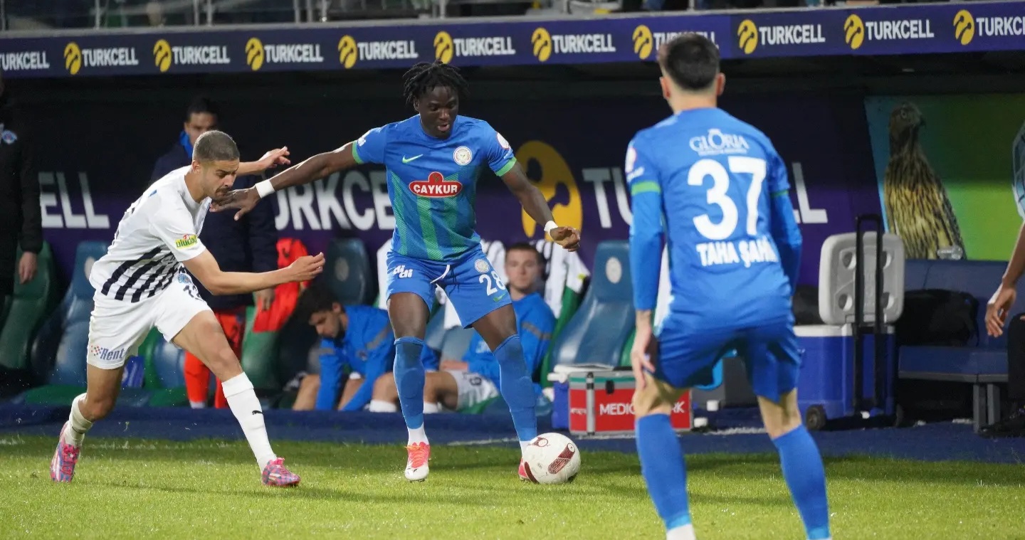Çaykur Rizespor Sahasındaki son maçında 1 puanla yetinde