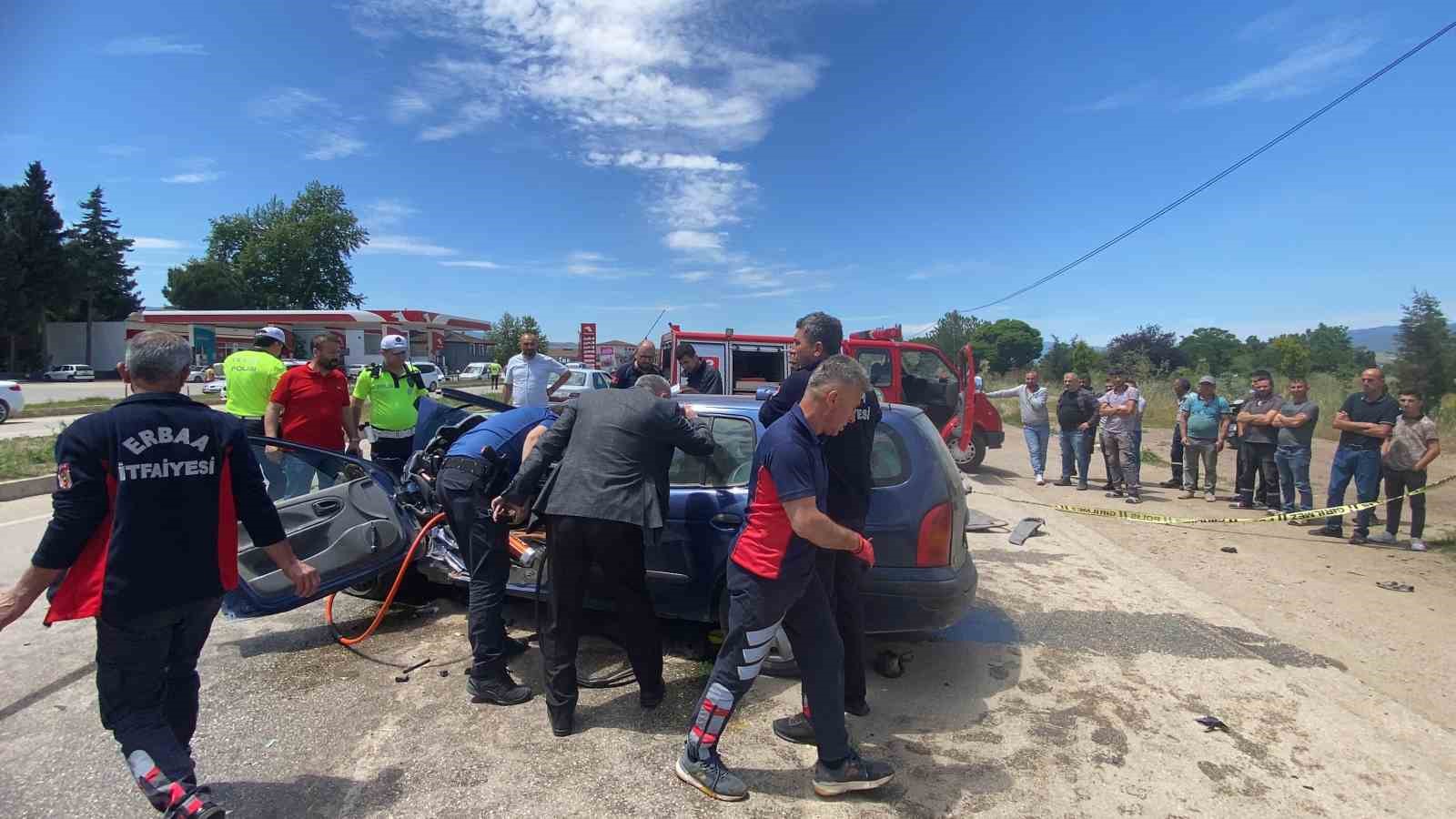 Tokat’taki feci kaza'da Orta Refüjden Karşı Şeride Sıçradı: 1 Ölü, 1 Yaralı
