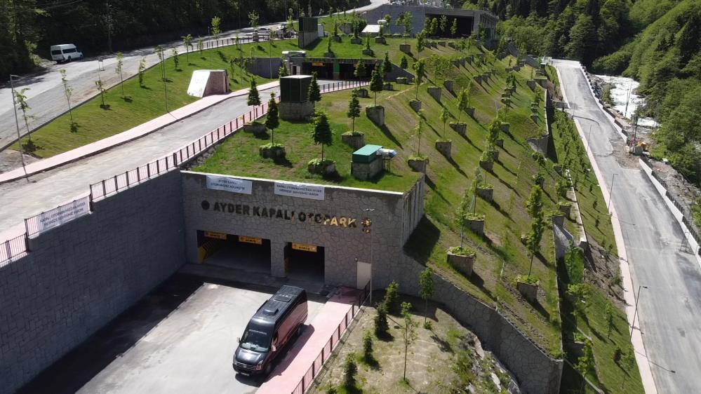 Ayder'de artık aracını nereye çekeceksin sorunu ortadan kalkıyor, çevreci otopark açıldı