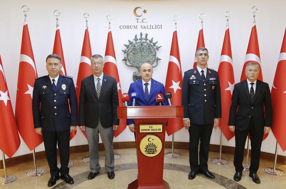 Aralarında Rize ilininde bulunduğu mahzen-50 operasyonunda ele geçenler dudak uçuklattı
