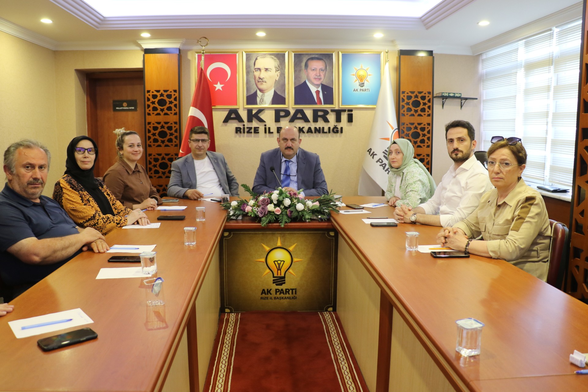 Ak Parti Rize İl Başkan Vekili Yunus Çoruh; Fırtına Deresi'ndeki Müessif Hadiseden Hareketle İslam’a Ve Müslümanlara Saldırının Da Kabul Edilebilir Bir Yanı Bulunmamaktadır