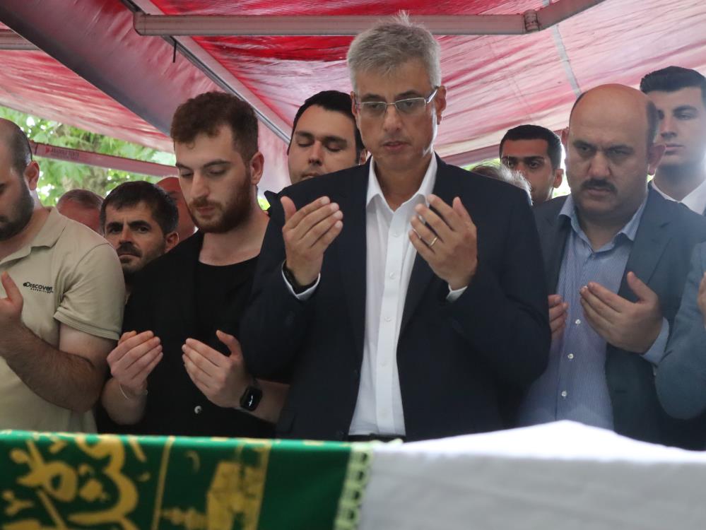 Bakan Memişoğlu Rize’de Yahya Kanbur'un Cenazesine Katıldı