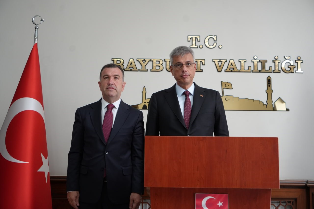 Rizeli Bakan Memişoğlu Bayburt’ta