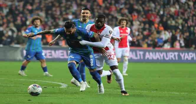 Samsunspor ve Çaykur Rizespor Arasında Hazırlık Karşılaşması