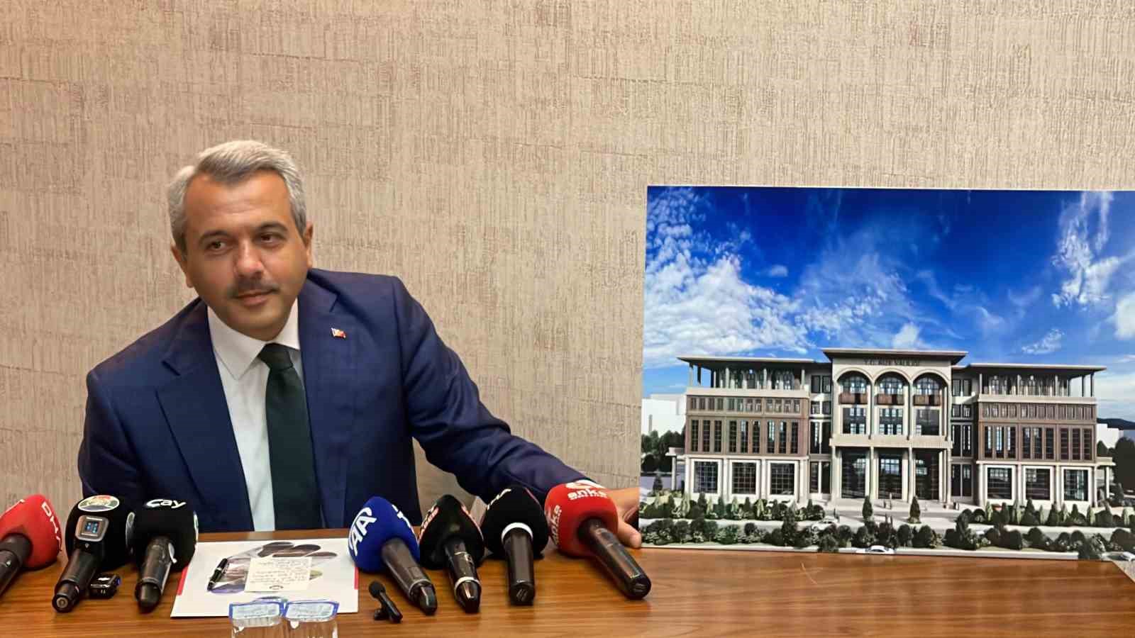 Rize Valisi İhsan Selim Baydaş: Rize'de Türkiye'nin 4. Büyüğü Olacak