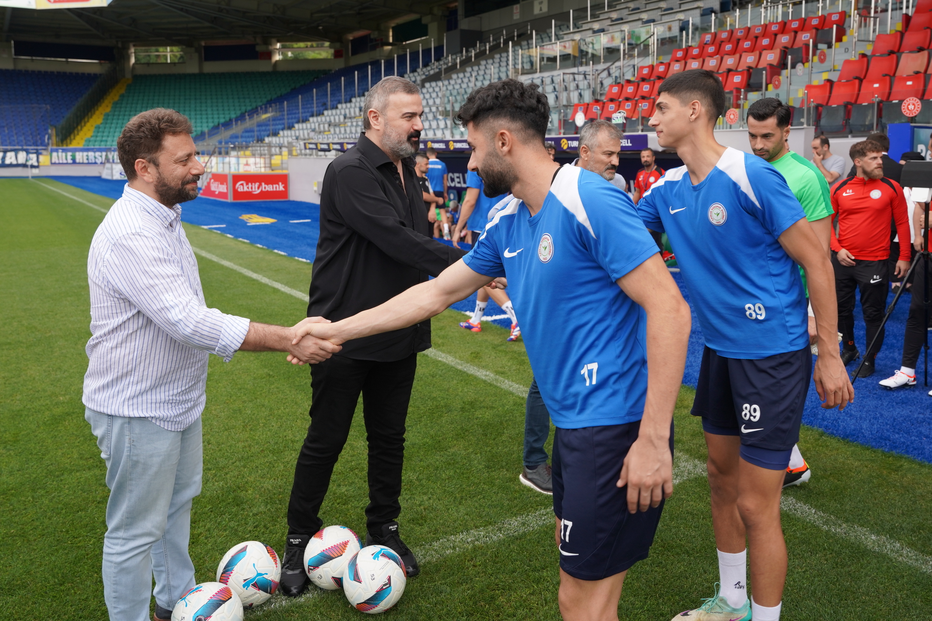 Milletvekili Avcı ve Ç.Rizespor Başkanı İbrahim Turgut, idmanı ziyaret etti