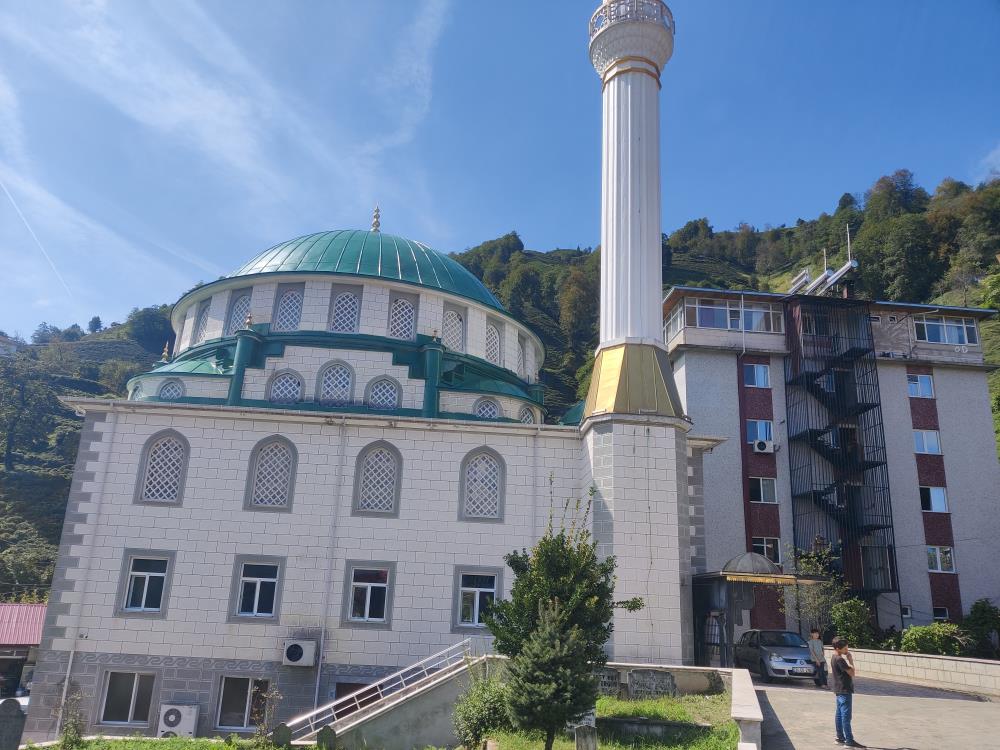 Rize’de Şoke Eden Olay: Sakal-ı Şerif Kayıplara Karıştı