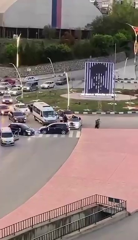 Karabük'te Düğün Konvoylarındaki 51 Araca 36 Bin Lira Ceza Kesildi